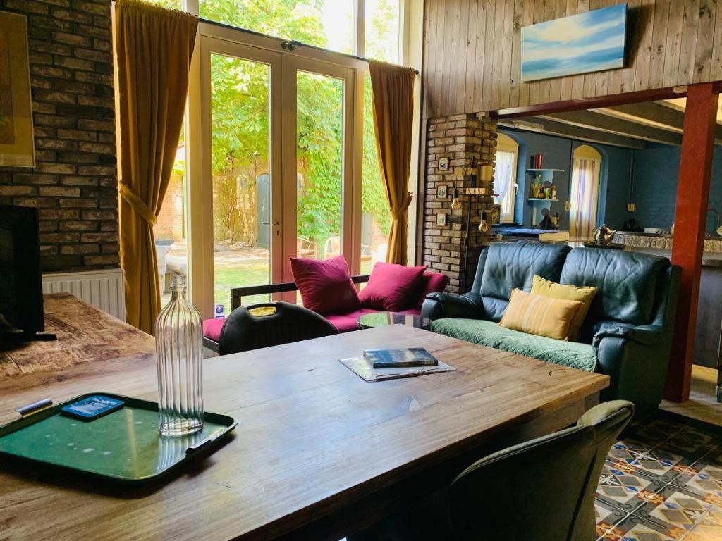 Logeren op de Thoolse Parel Boerderij Villa Stavenisse Buitenkant foto